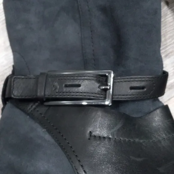 Clarks Women's Kacia Garnet High Heel Black Leather Ankle Boots Sz 7M