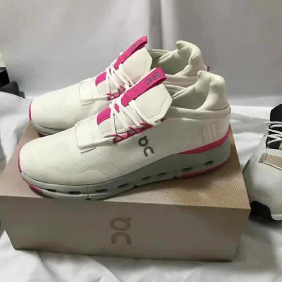 🌸👟Cloudnova Women Shoes pink