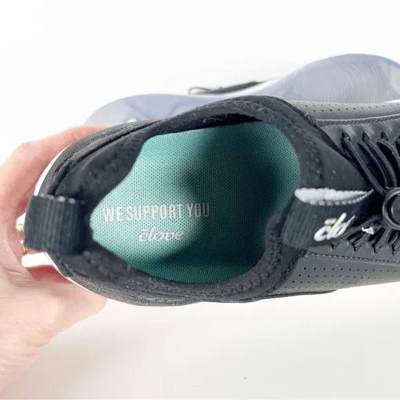 Clove Black Night Shift Comfort Sneaker Nursing Healthcare Shoes Size 9.5