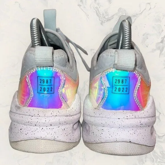 Clove Blue Pink Holographic Limited Edition 2022 Nursing Shoes Sneakers Size 7.5