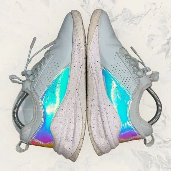 Clove Blue Pink Holographic Limited Edition 2022 Nursing Shoes Sneakers Size 7.5