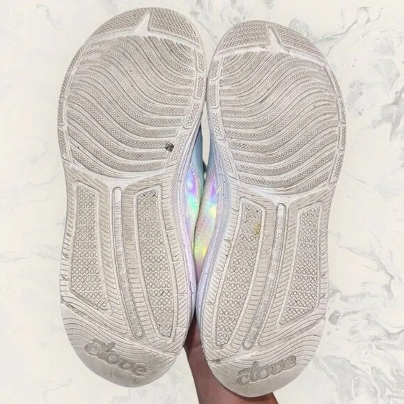 Clove Blue Pink Holographic Limited Edition 2022 Nursing Shoes Sneakers Size 7.5