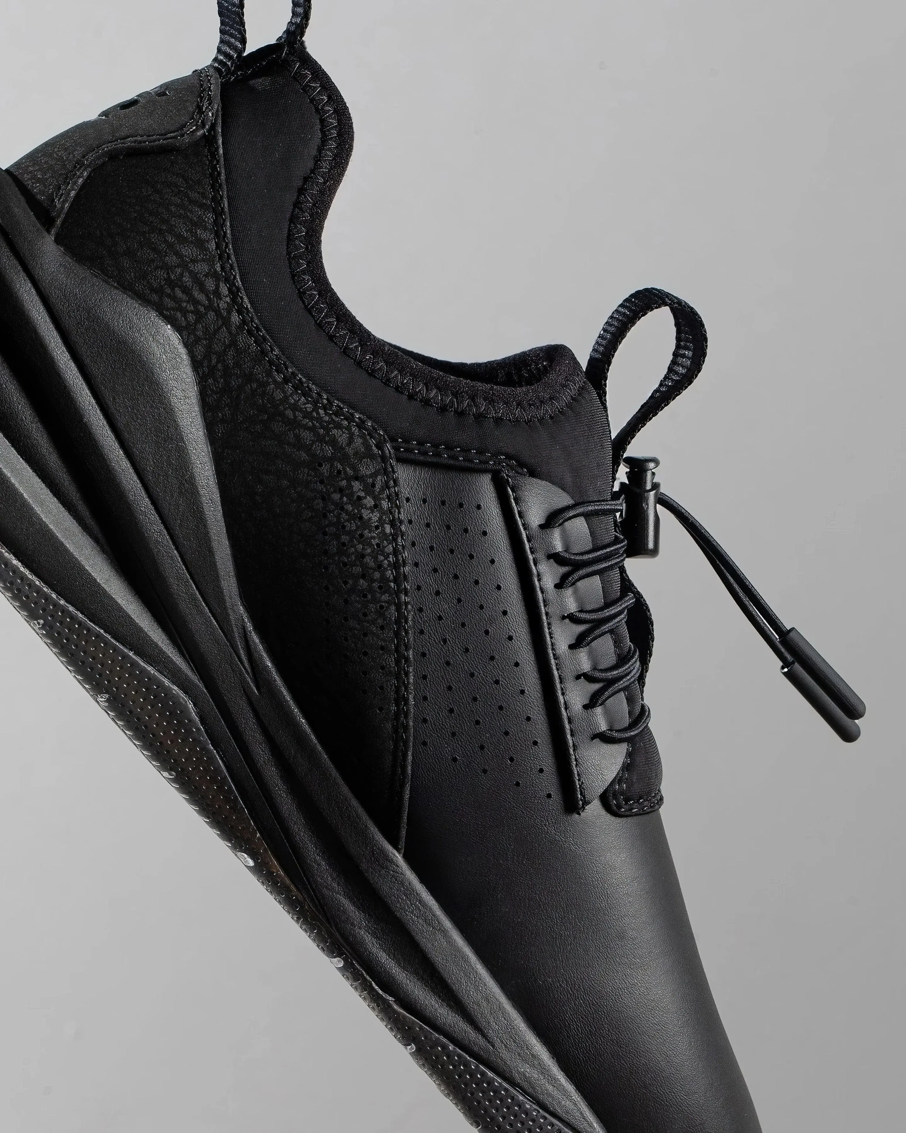 Clove Classic Medical Nursing Shoes - All Black
