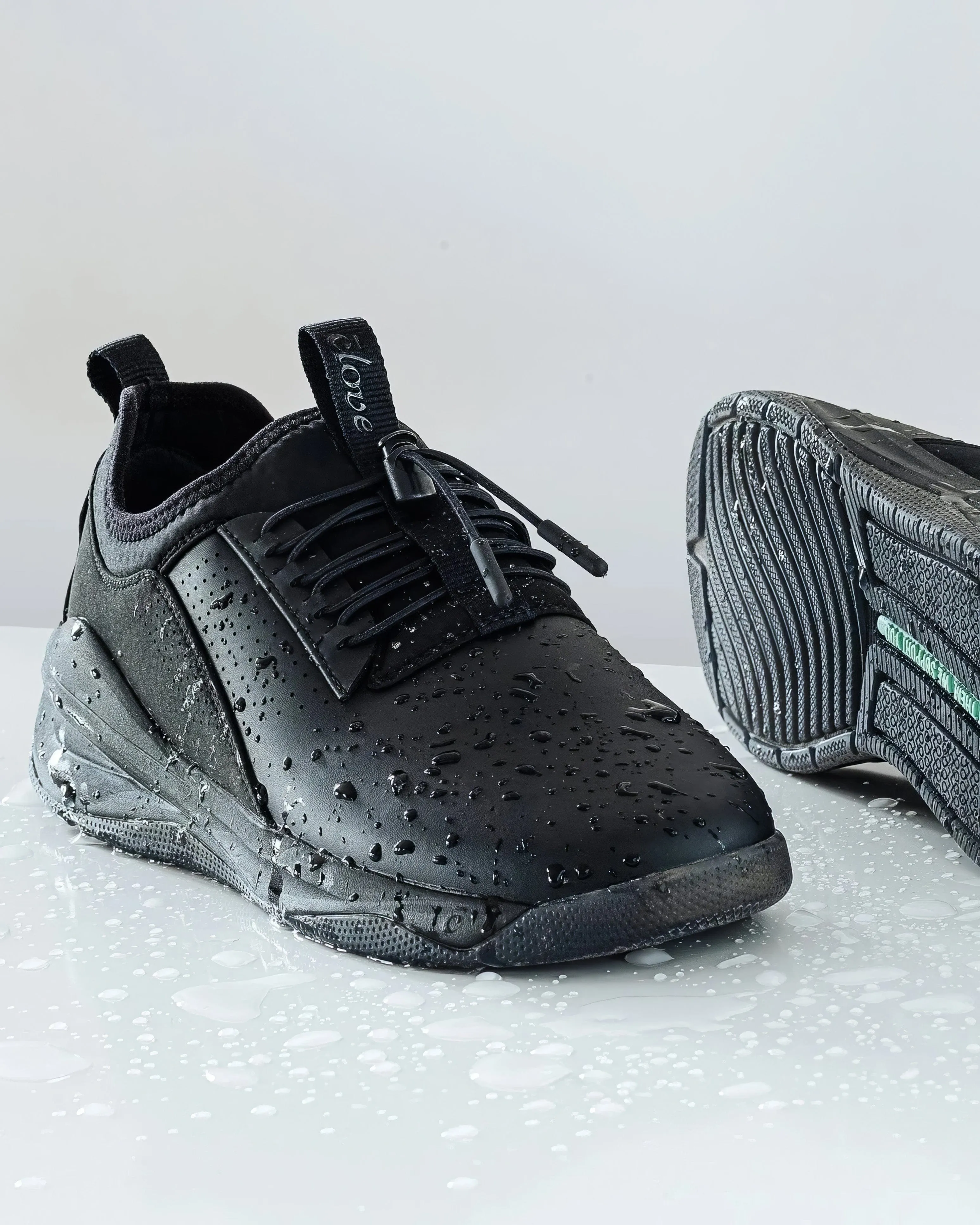 Clove Classic Medical Nursing Shoes - All Black