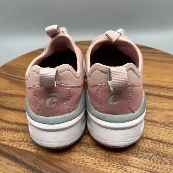 Clove Classic Shoes Womens Size 7 Pink Slip-On Fluid-Resistant Nursing Sneakers