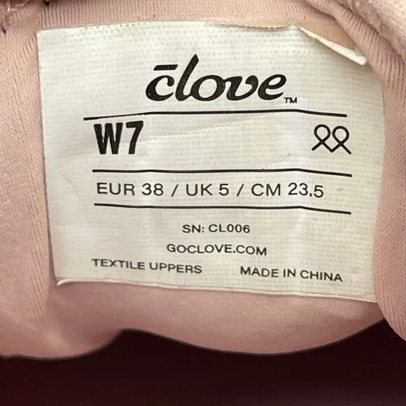 Clove Classic Shoes Womens Size 7 Pink Slip-On Fluid-Resistant Nursing Sneakers