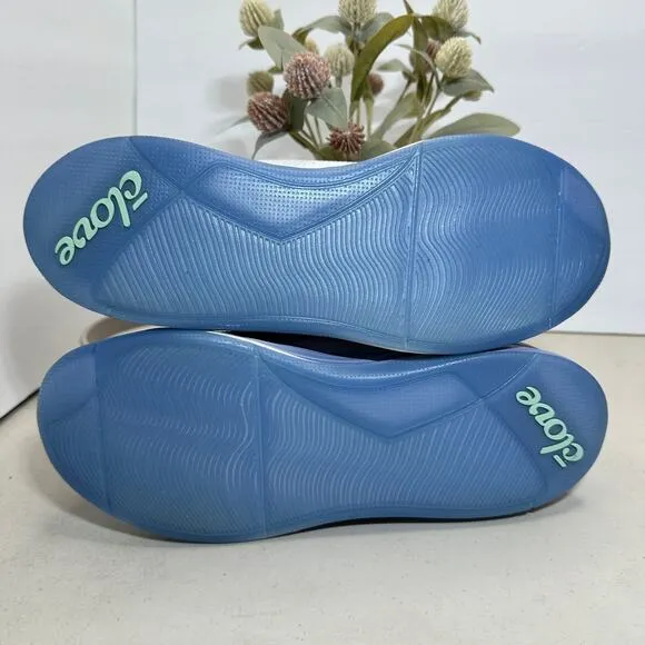 Clove Comfort Sneaker Nursing Shoes Gray Matter Blue Women W9.5/M8 Men NWOB