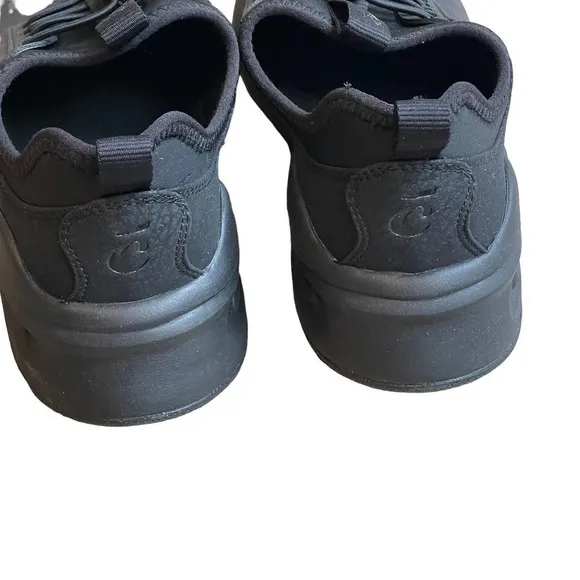 Clove Lace Up Comfort Nursing Healthcare Classic Shoes Black Size 6.5W NWOB