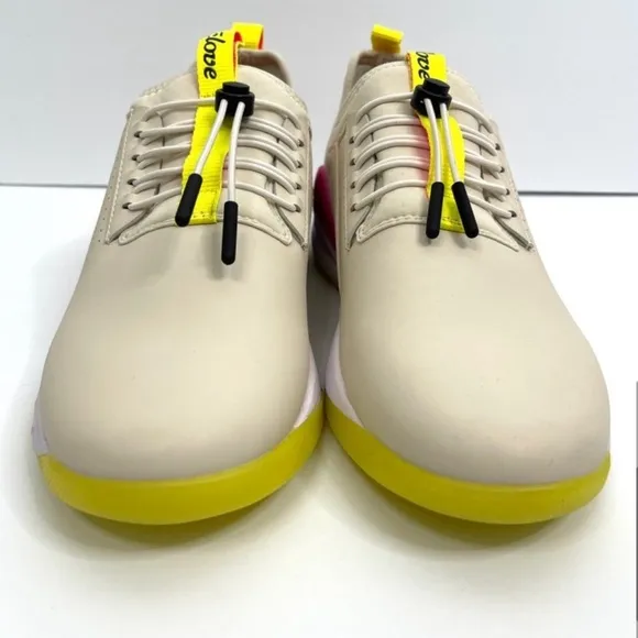 CLOVE Limited Edition NEW Lemon Aid Healthcare Nurse Sneakers Shoes Size 8.5