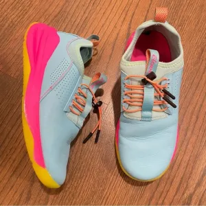 CLOVE Limited Edition Supernova Blue Nursing Sneakers Shoes Women’s 7
