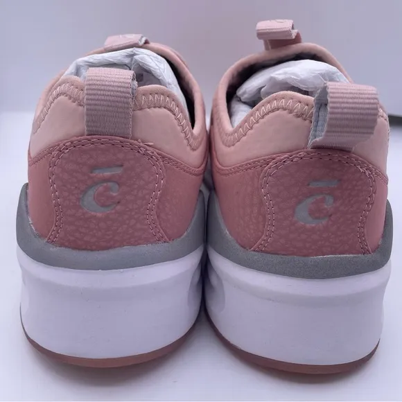 Clove nursing classic pink sneakers Women’s Size 6.5