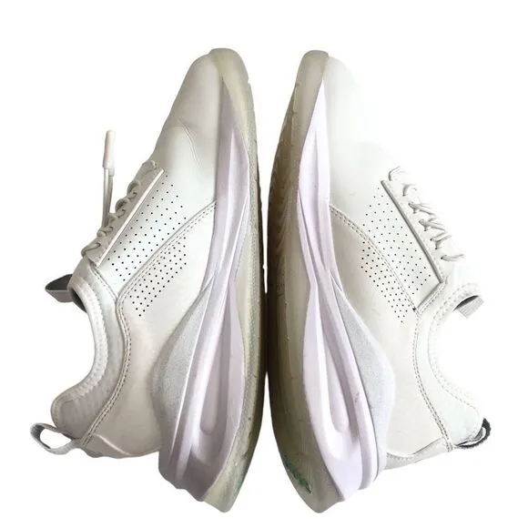 Clove Nursing Healthcare Shoes In Brilliant White Size 8