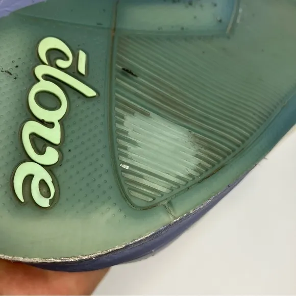 Clove nursing shoes comfort shoes sneakers unisex sizing