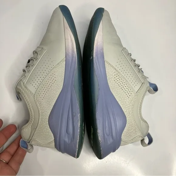 Clove nursing shoes comfort shoes sneakers unisex sizing