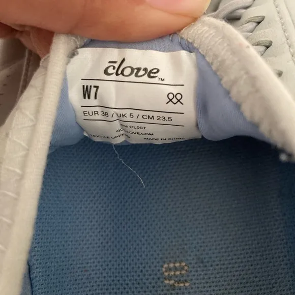 Clove Nursing Shoes