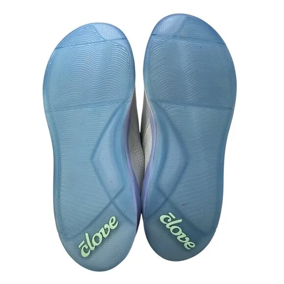 Clove NWOB Women's Grey Matter Comfort Nursing Shoes White Blue Size 8