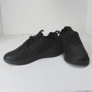 Clove Shoes Classic All Black Healthcare Nursing Comfortable Sneakers Unisex