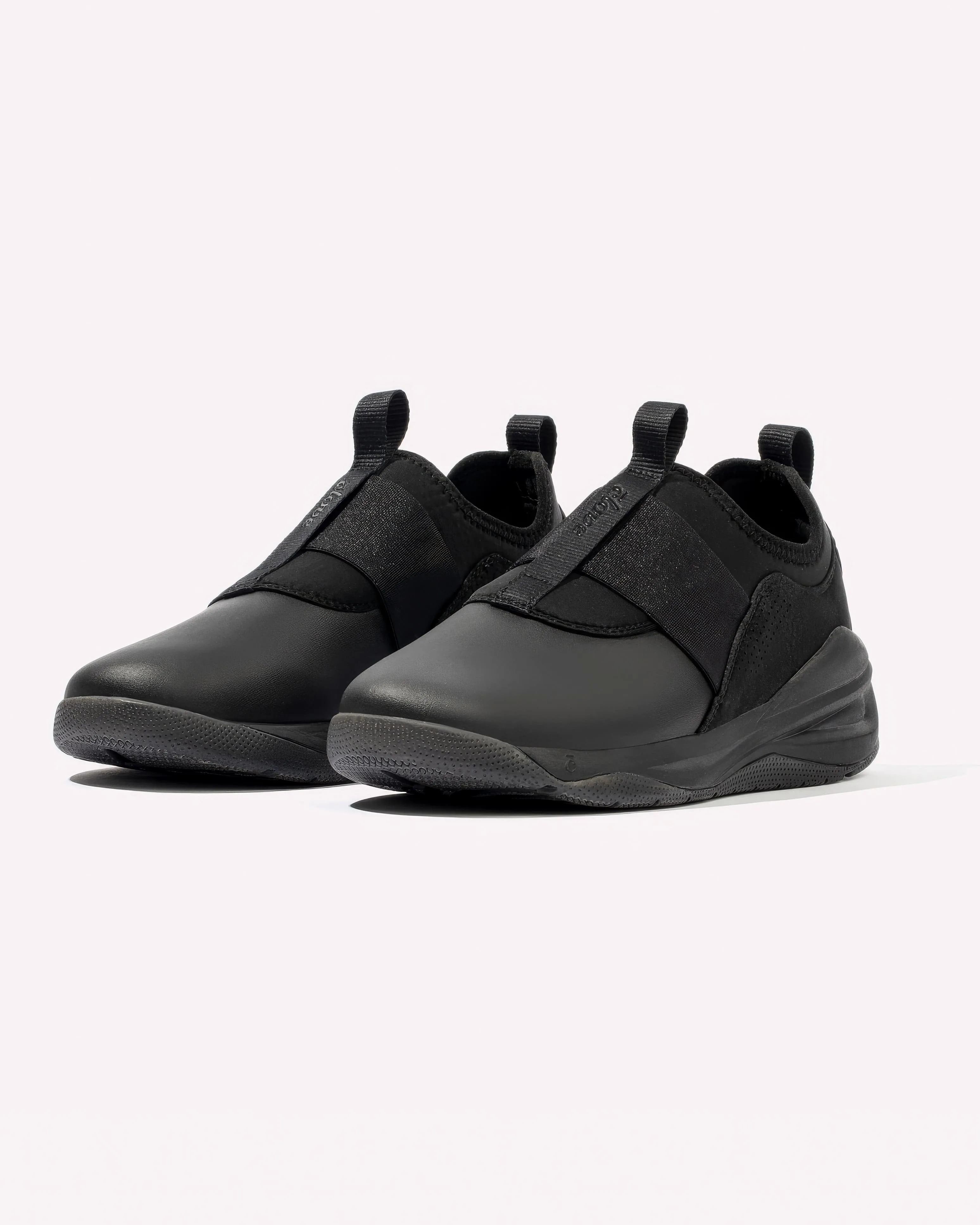 Clove Solo Medical Nursing Shoes - All Black