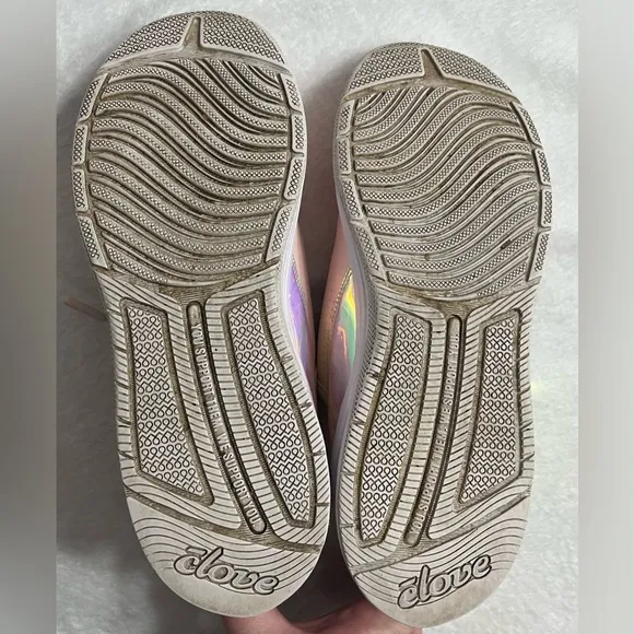 Clove womens 9 Shoes Sneakers Healthcare Nursing Pink Holographic Limited Ed