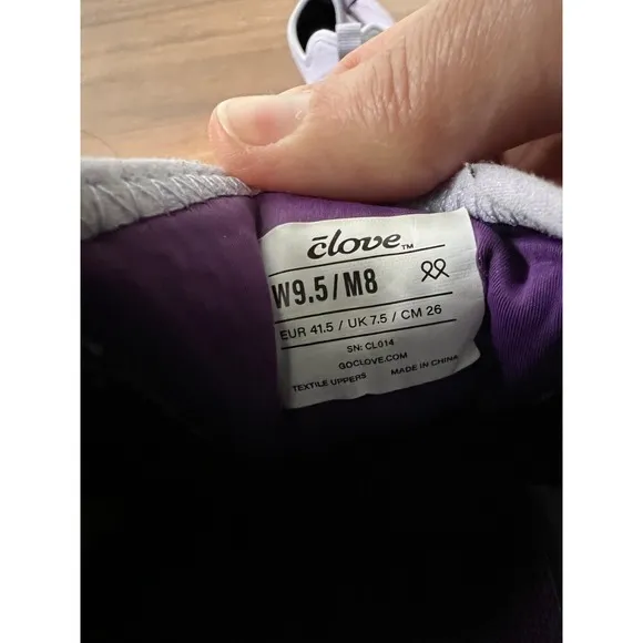 Clove Women's Classic Core Lavender Nursing Healthcare Shoes size 9.5