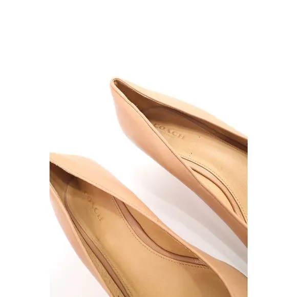 coach. brown woman shoes dress hillie. size 8B