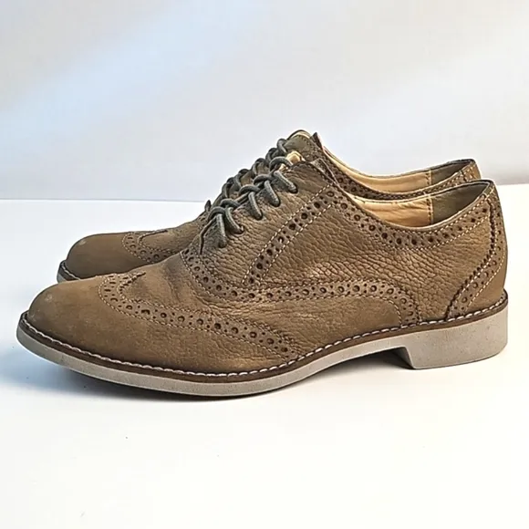 Cole Haan Breslyn Textured Nubuck Leather Lace-up Wingtip Oxford in Tawny Port