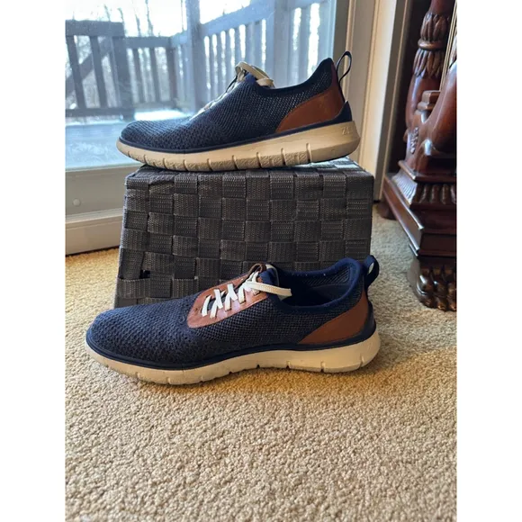 Cole Haan Zero Grand Sneakers,‎ Size 10.5 Navy &amp; Brown