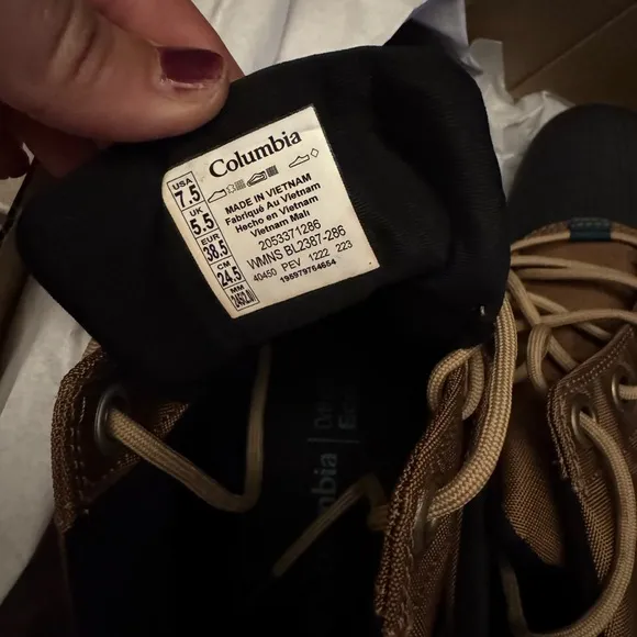 Columbia Brown and Black Women's Boots