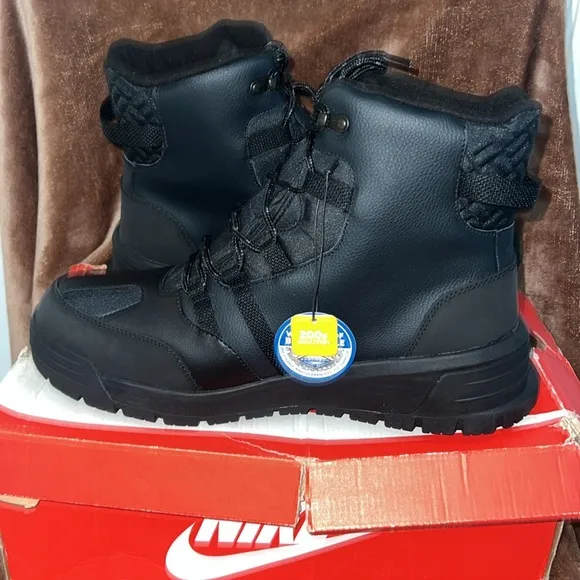 Columbia Men's Black Hiking Boots