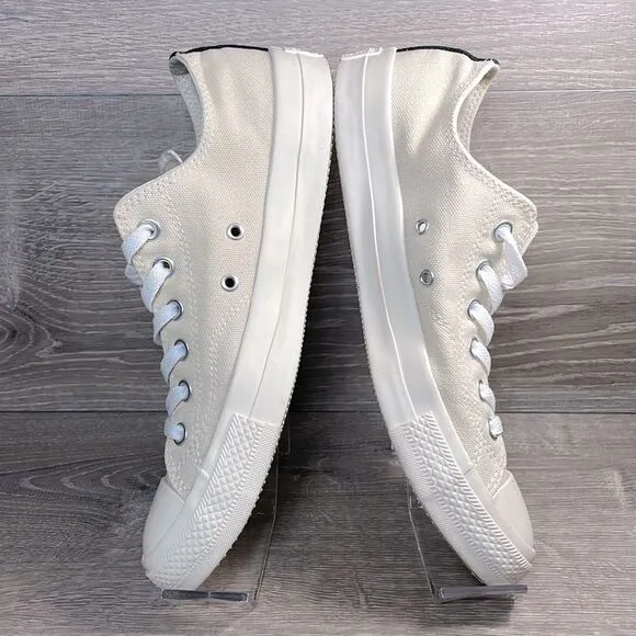 Converse Comme des Garçons Play Women’s Sz 10 Single Heart Chuck Cream Sneakers