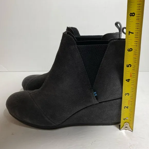 COPY - TOMS Kelsey Women’s Gray Suede  Ankle Boots Size 8.5