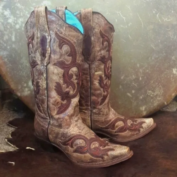 CORRAL C2902 Cognac &amp; brown distressed leather snip toe cowgirl boots sz 7 EUC