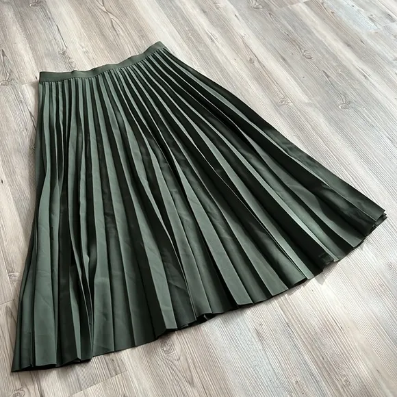 COS Pleated Midi Skirt