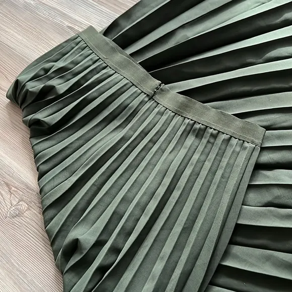 COS Pleated Midi Skirt