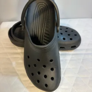 Crocs Baya Unisex Size Men 9 Women 11 Classic Clogs Sandals Shoes Slippers Black
