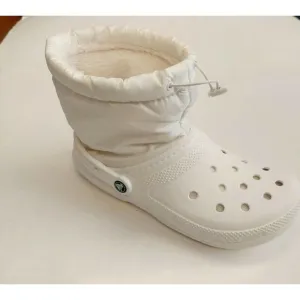 Crocs Classic Lined Neo Puff Slip On Boot Mens Size 9 Womens 11 White