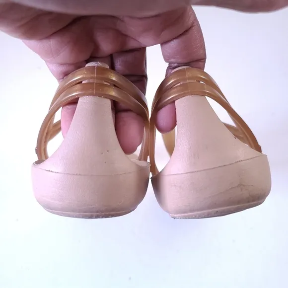 CROCS Isabella T-Strap Bronze Jelly Sandals Shoes Size 8