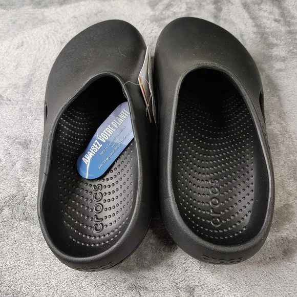 Crocs Mellow Recovery Clogs Mens 6 Womens 8 Black Comfort Shoes Slippers NWOT
