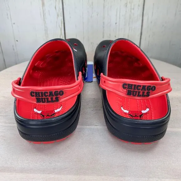 Crocs NBA Chicago Bulls Classic Mens Clogs Size 12 Varsity Red Basketball New