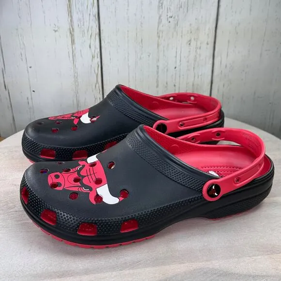 Crocs NBA Chicago Bulls Classic Mens Clogs Size 12 Varsity Red Basketball New