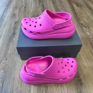 CROCS pink platform clogs mules sandals shoes women’s 7 new