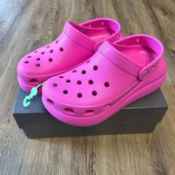 CROCS pink platform clogs mules sandals shoes women’s 7 new