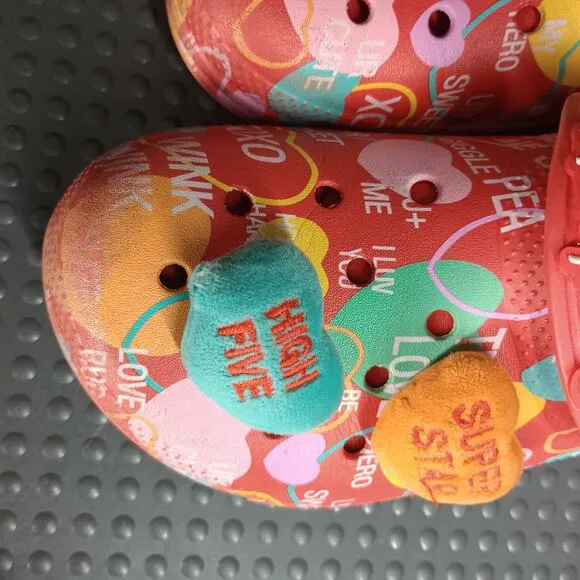 Crocs Sweethearts Valentines Junior Lined Sandals Red