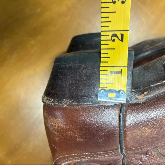 Dan Post Brown Cowboy Boots Western Men’s Size 10 EW. small scratch on boot toe