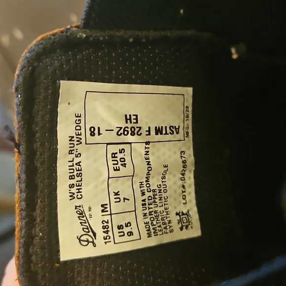 DANNER | BULL RUN | CHELSEA WEDGE WORK BOOT | WOMEN'S SIZE 9.5 | LIKE NEW