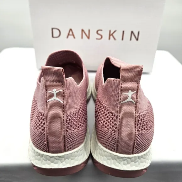 Danskin Pink Cheerful-G Slip On Sneakers