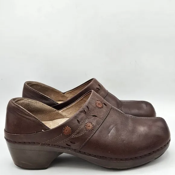Dansko brown leather floral 1&quot;platform 2&quot; heel clog 40 - US 9.5 / 10