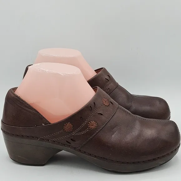 Dansko brown leather floral 1&quot;platform 2&quot; heel clog 40 - US 9.5 / 10