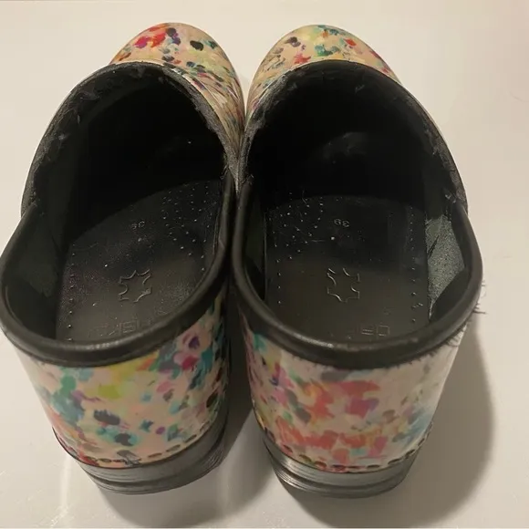 Dansko confetti nursing shoes