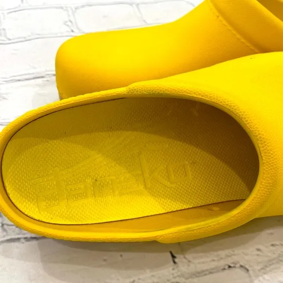 Dansko Kane Yellow Backless Nursing Clog